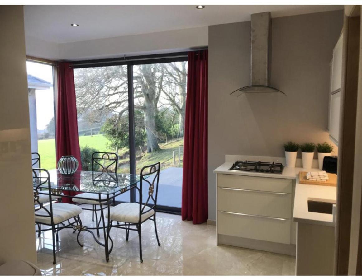 Luxurious Studio Apartment In Fahan Co Donegal Экстерьер фото